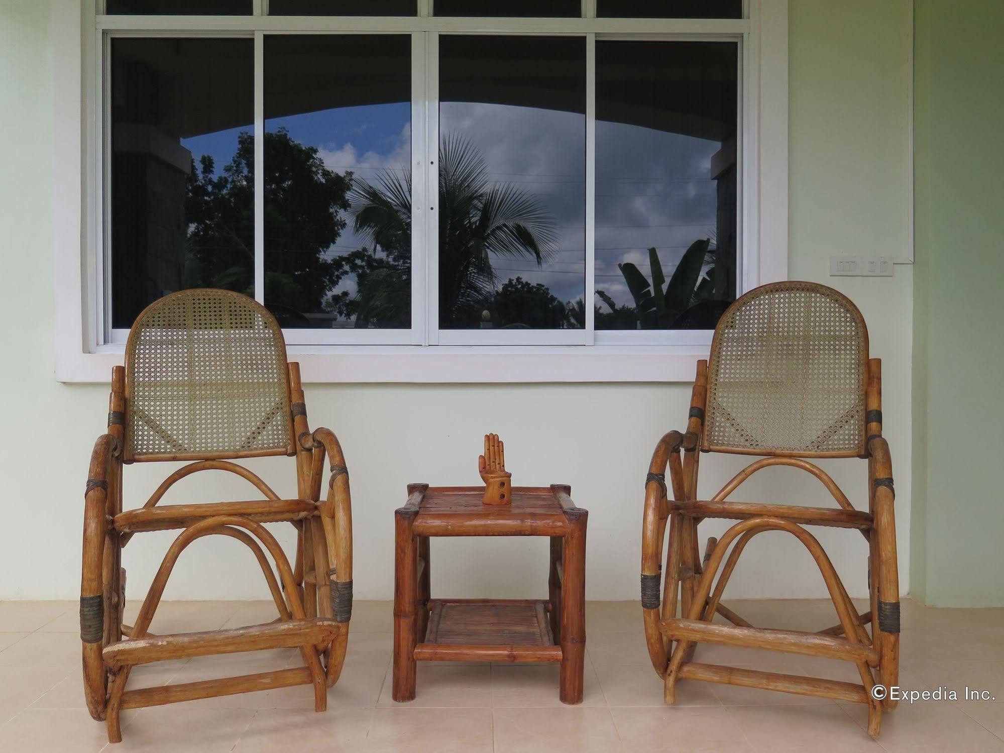 Oasi Fiore Bed & Breakfast Panglao Exterior photo